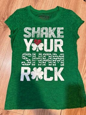 Green 'Shake Your Shamrock' Kids Graphic Tee